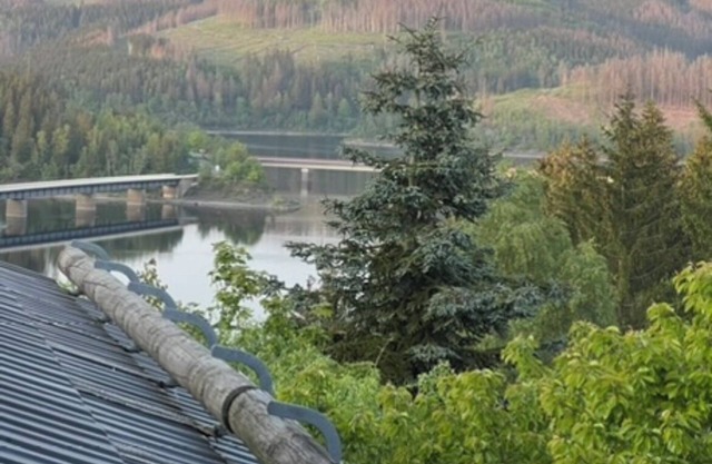 Cozy individual apartment above the Oker dam.