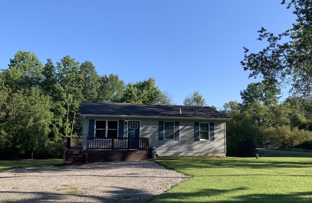 Cozy Lake House near Pymatuning Lake