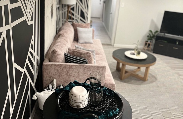 Cozy Lux FOUR bedroom Bed and Breakfast