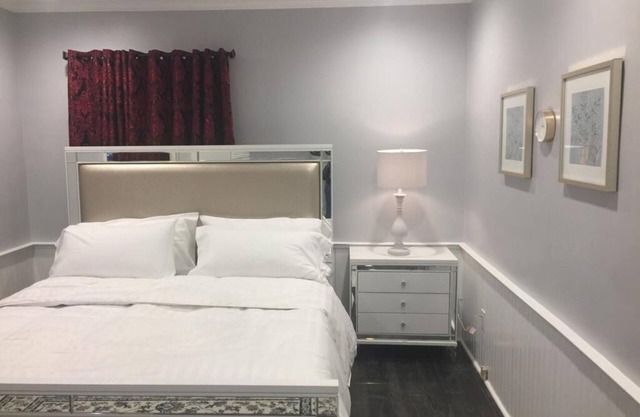 Cozy & Luxury suite with private entrance Preview listing