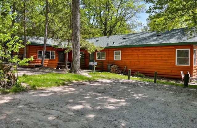 Cozy Minnesota Cabin - Steps to Resort Amenities