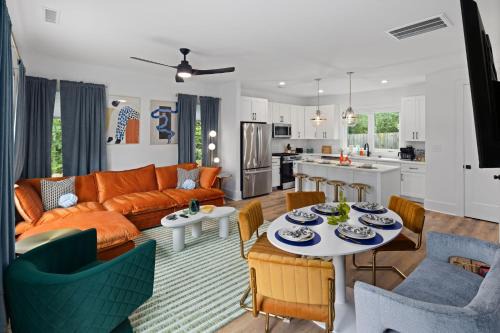Cozy & Modern House in the Heart of Raleigh