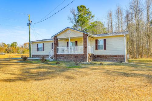 Cozy New Bern Getaway Less Than 2 Mi to Trent River!