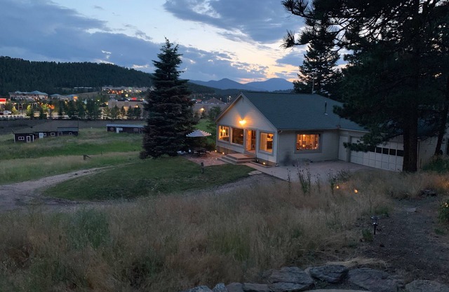 cozy North Evergreen cottage on 5 acres