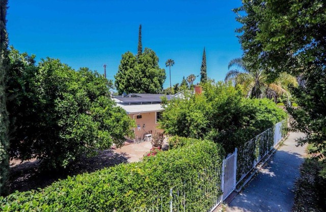 Cozy One bedroom/one bath in LA