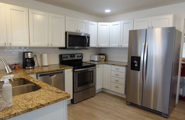 Cozy Private Home /High Speed Wifi