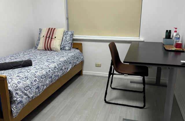 cozy room close Perth city