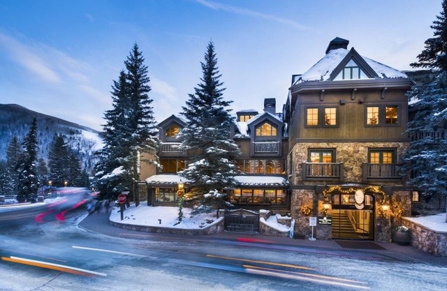 Cozy Room Perfect for Couples! Fireplace & Mountain Scenery - Pets Welcome