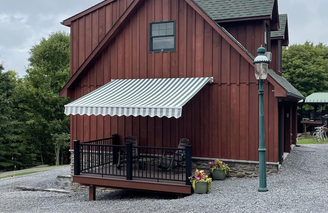 Cozy Sand Rd. Apartment next to Tioga State Forest Close to Grand Canyon of Pa