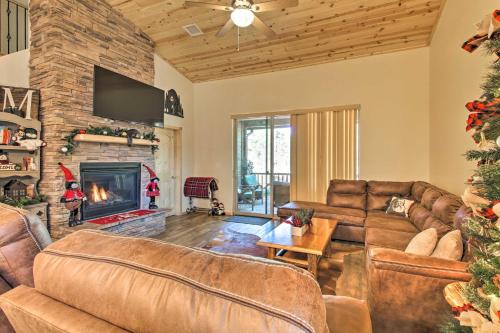Cozy Show Low Cabin with Golfing and Paved Hiking!