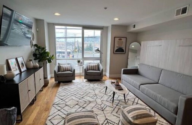 Cozy, spacious, and modern home with quick, convenient NYC Commute & parking!
