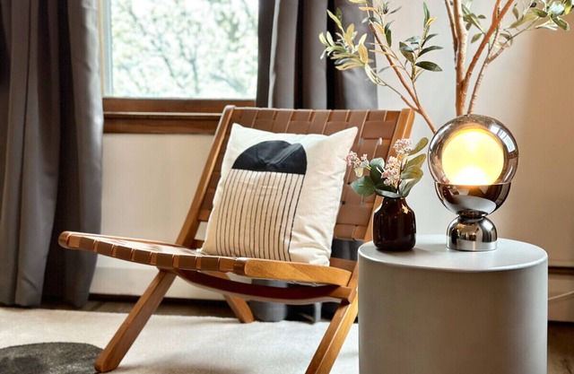 Cozy Stay by Little Italy & Wooster Street