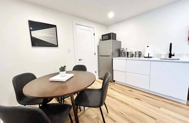 Cozy studio in calm neighborhood