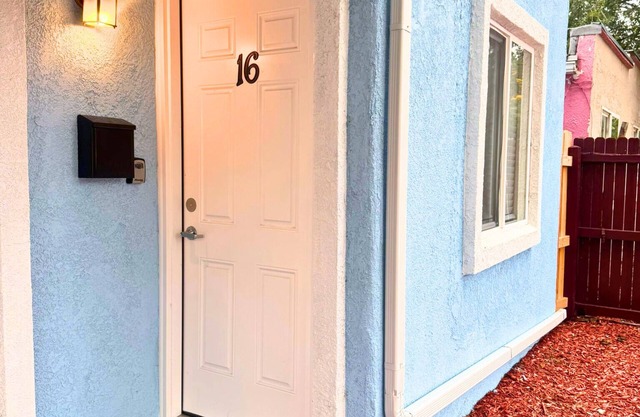 Cozy studio in enjoyable Colorado Springs with AC