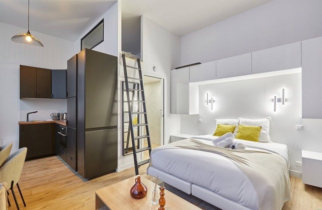 Cozy studio located next to the Jardin du Luxembourg (Gare Montparnasse)