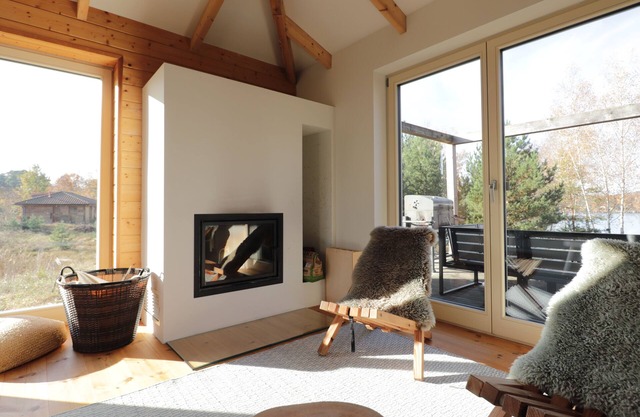 Cozy Stylish Cottage at Hölzernen See