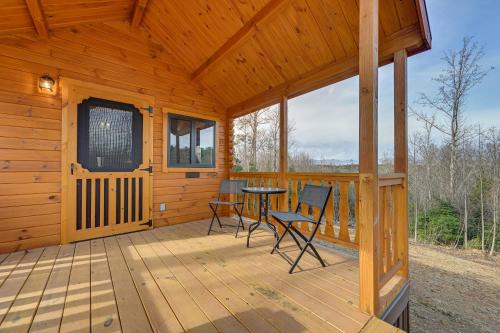 Cozy Traphill Cabin Rental with Deck and Porch!