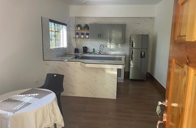 Cozy two bedroom apartment closed to the beach