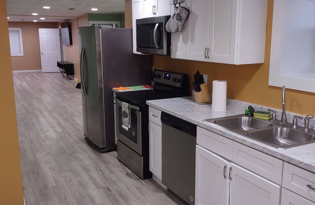 Cozy unique apartment nestled in the heart of downtown Elmira.
