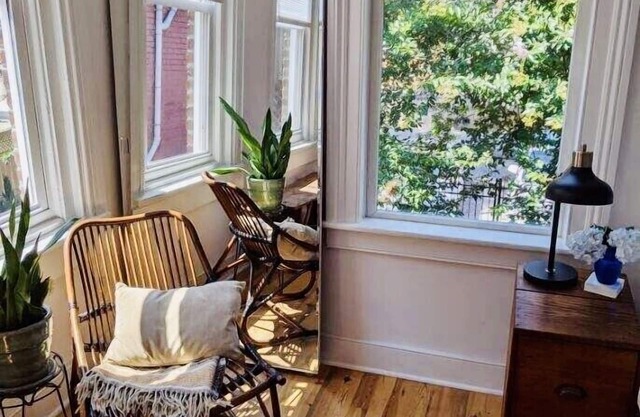 Cozy Urban Oasis in Historic Home FREE Private Parking Included