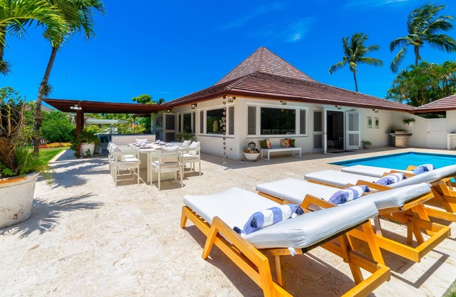 Cozy Villa in Casa De Campo with a Golf view, 3 mins away from beach.