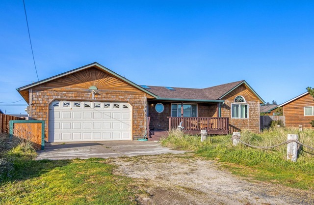 Crabbin' Cabin ~ Bayshore Estates