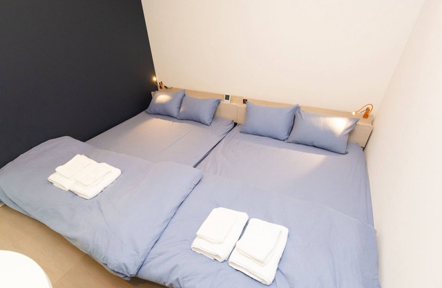 Cross Bridge Ikebukuro