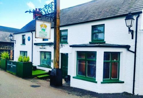 Crown and Shamrock Inn