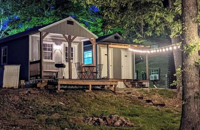 Cypress Cabin "Tiny house"