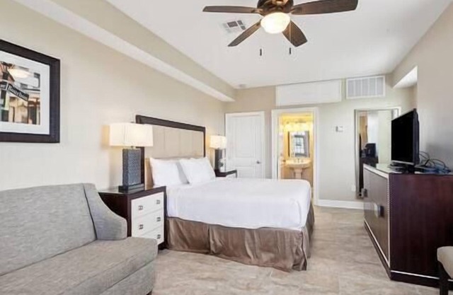 Cypress Cottage Room 2