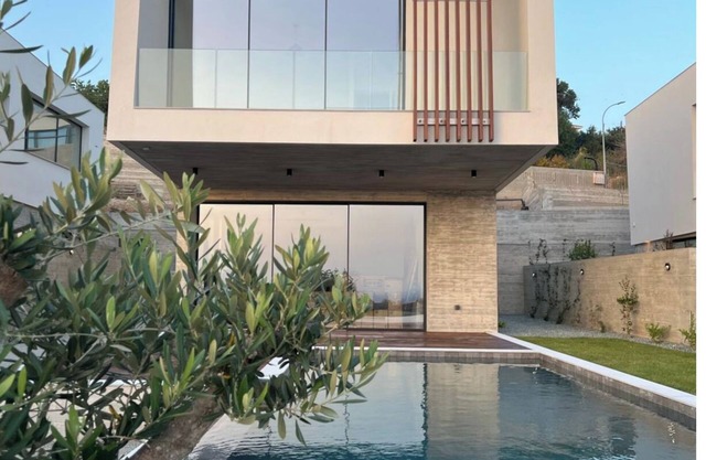 Cyprus Pearl Paphos - new modern Villa