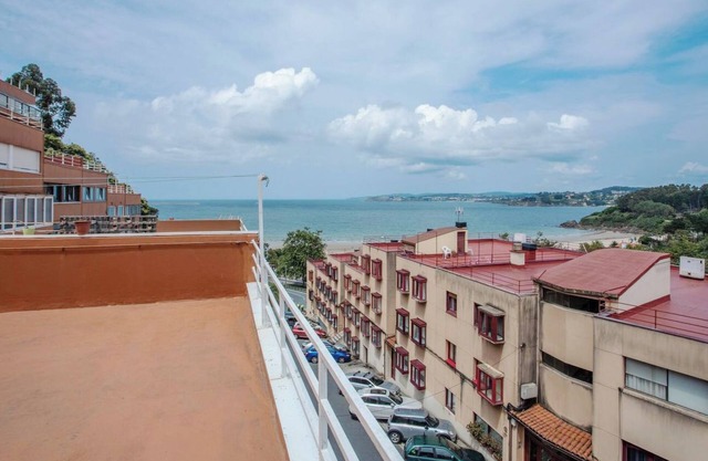 Dúplex Espacioso Para 8 Personas + Bebé en Playa de Bastiagueiro, A Coruña