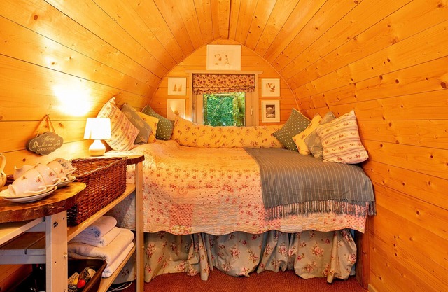 Daisy Glamping Pod