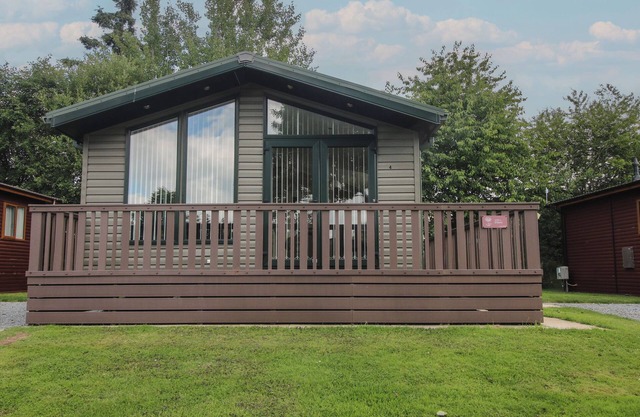 DAISY, pet friendly, with a garden in Eardisland