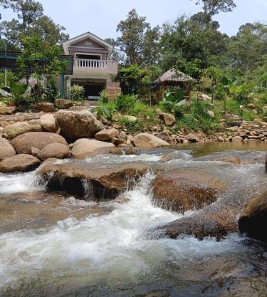 Dango1881muslim riverstay