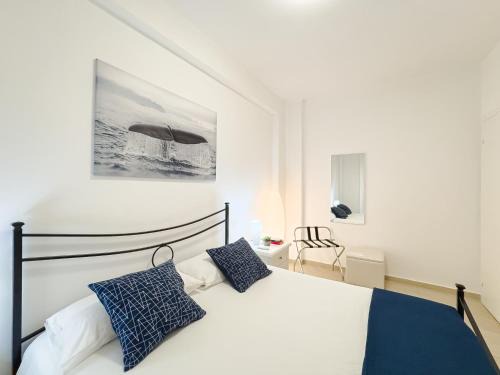 DanysHome Circe davanti al mare