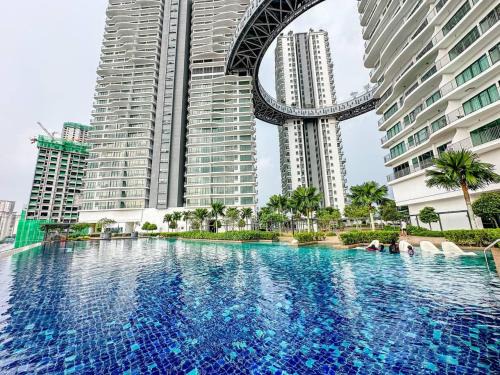 Datum Jelatek Residence By Rasbo Galaxy Suites