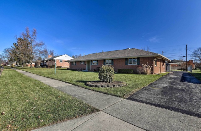 Dayton Home w/Patio & Fire Pit ~ 6 Mi Dtwn!