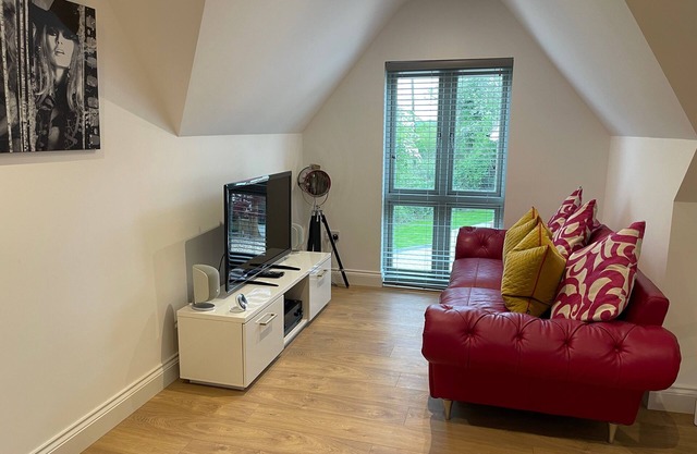 Debussys Guest House - 2 bed and 2 bathroom, near Saffron Walden