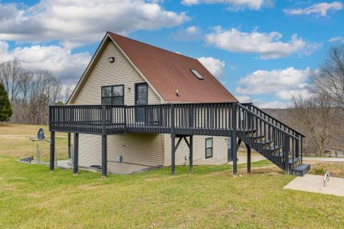 Deck and Scenic Views Tennessee Countryside Studio