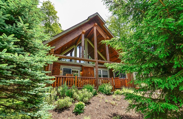 Deep Creek Gem w/Indoor Hot Tub