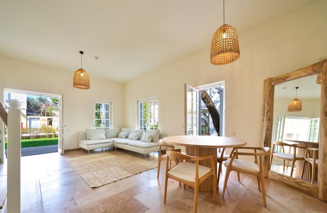 Delightful townhouse in Göcek. Beach, Pool, Wi-Fi