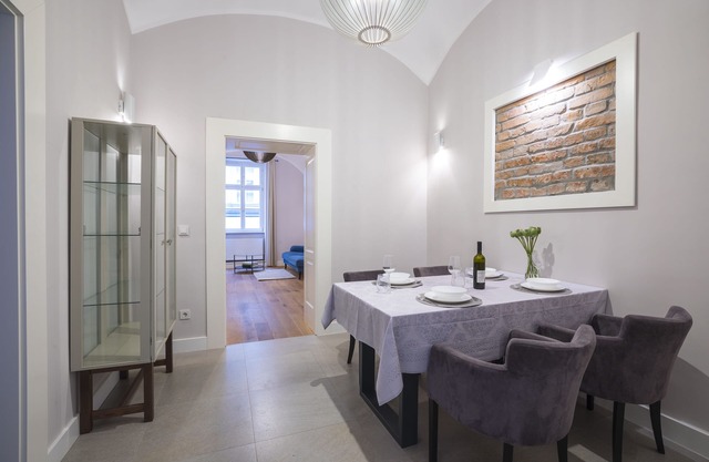 Deluxe apartment in the heart of Zagreb; 65m2; 150m from main square