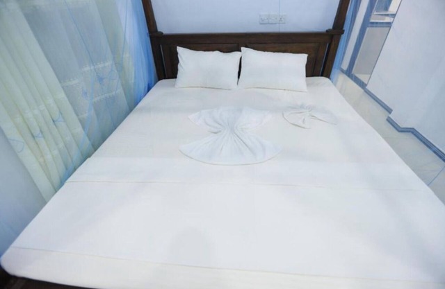 Deluxe Double Room with Balcony 2/2 people - Surfside Retreat Weligama