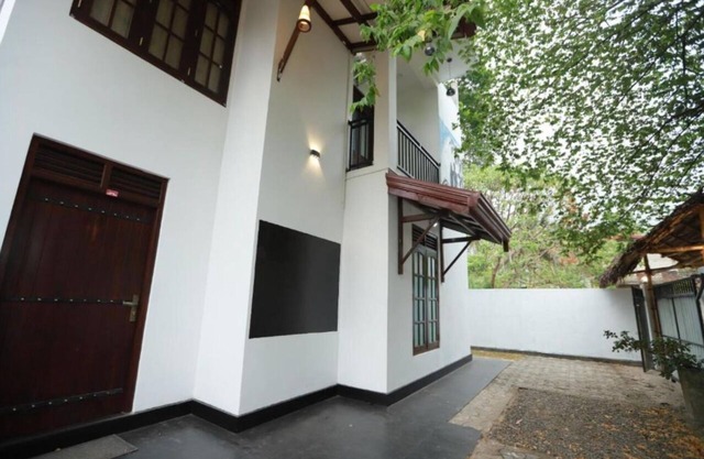 Deluxe Double Room with Balcony 2/2 people - Surfside Retreat Weligama