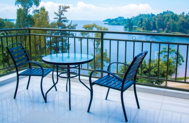 Deluxe Double Room with stunning view on the lake