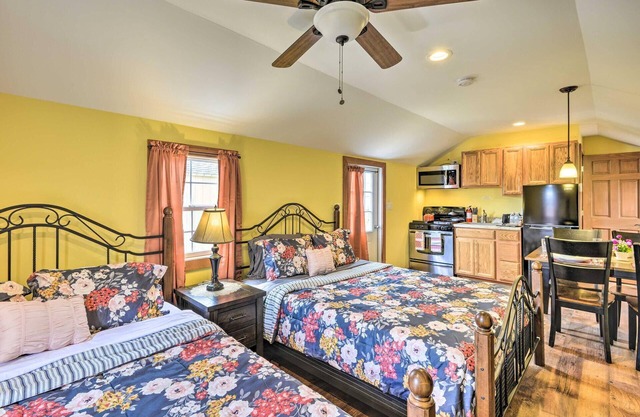 Deluxe Duplex Farm Stay Spring Midweek - 35% OFF Promo