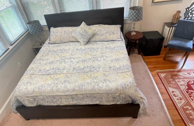 Deluxe King Master Suite