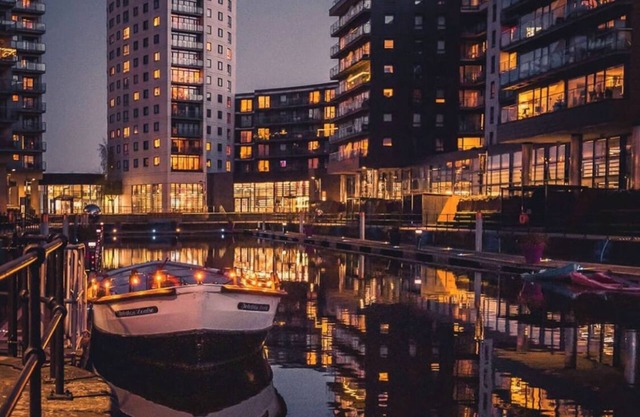 Deluxe Leeds City Apt Balcony View&Free Parking!