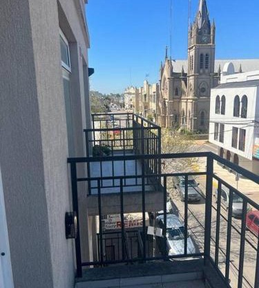 Departamento céntrico en Lobos